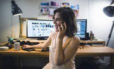 Bekerja Freelance, Kamu Punya Waktu Fleksibel Dan Bisa Bekerja Di Mana Saja